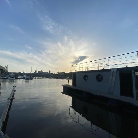 Hausboot - Domy Na Wodzie - Houseboat Porta Mare - Odradream Stettin Exterior foto