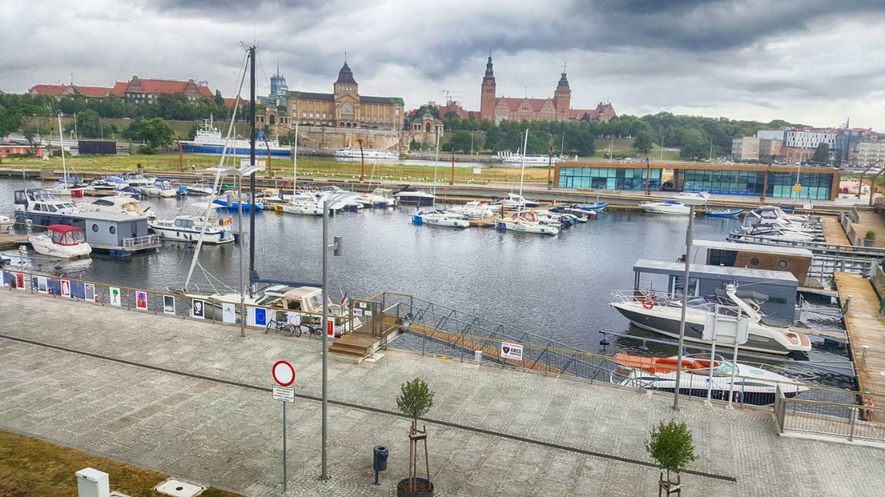 Hausboot - Domy Na Wodzie - Houseboat Porta Mare - Odradream Stettin Exterior foto